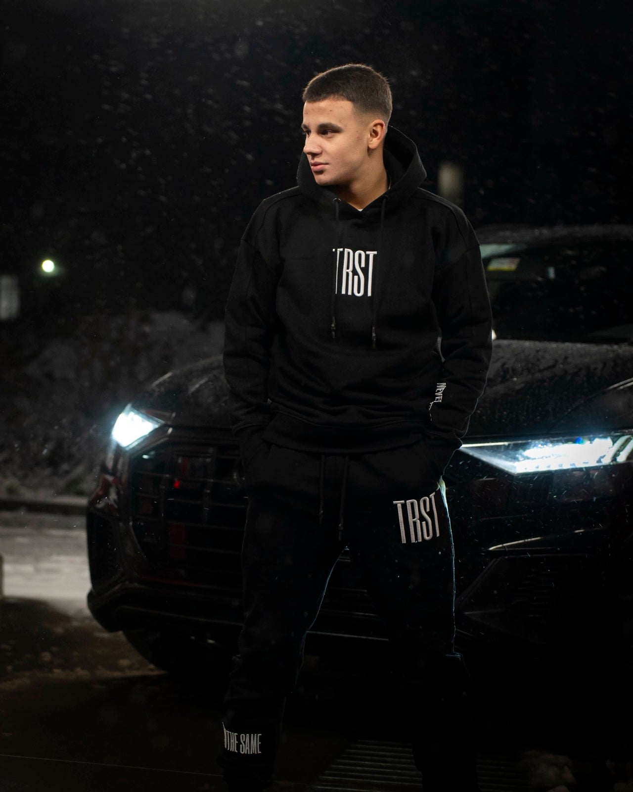 Embroidery Trst Hoodie